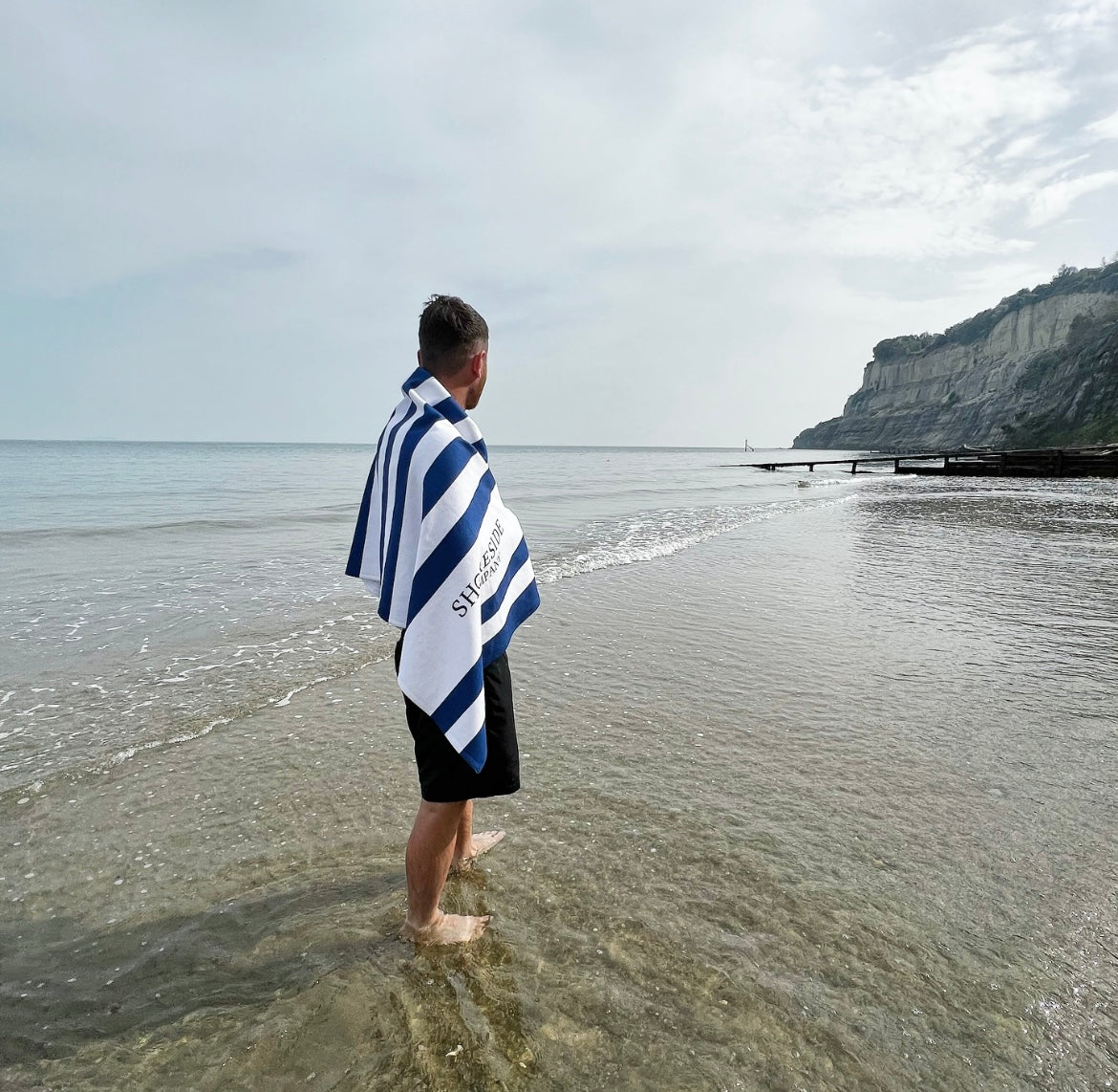 Quick Dry Cotton Mix Beach Towel In Navy